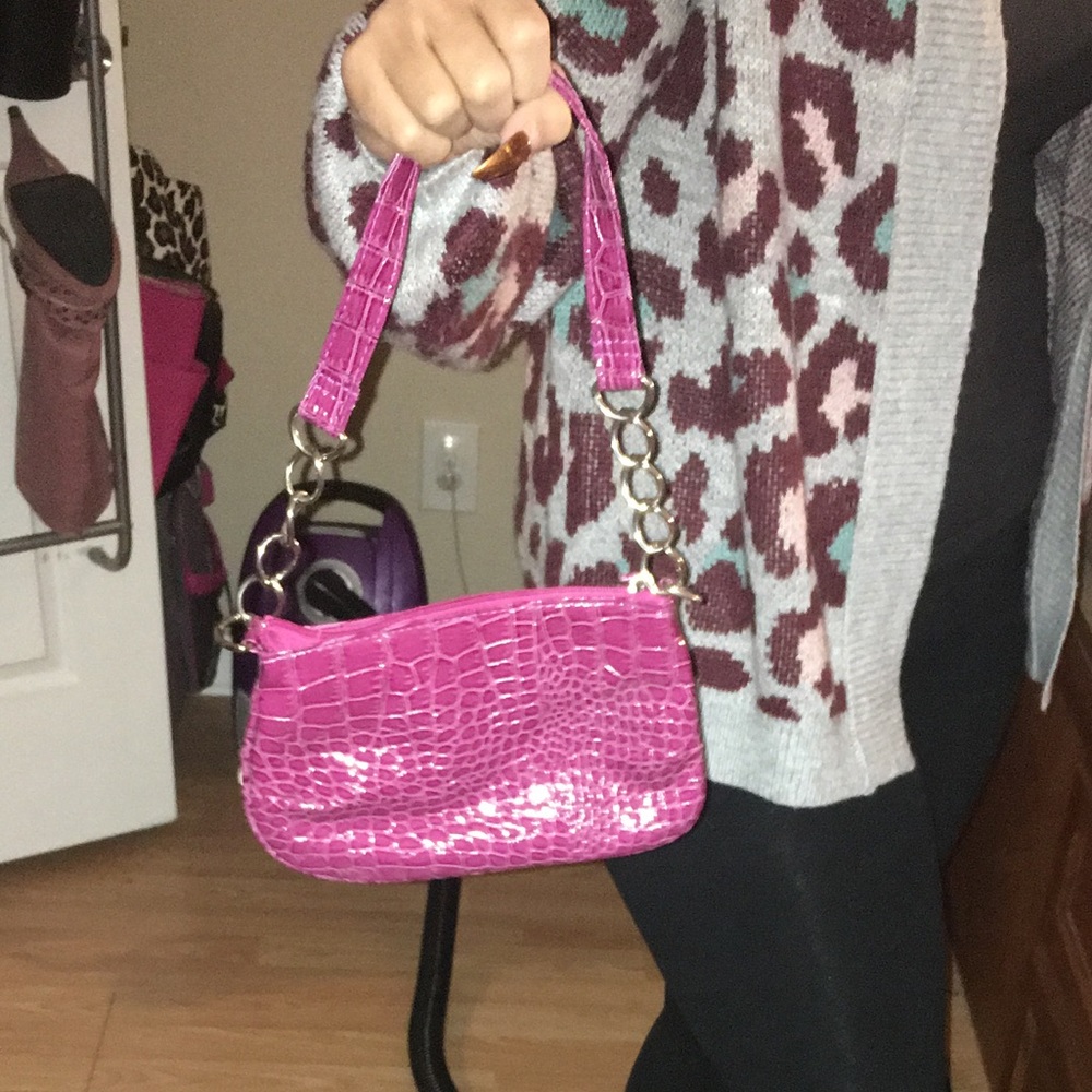 Pink Wristlet - Picture 4 of 4